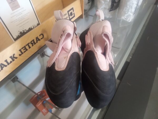 SoiLL Free Range LV Pink size 10 – Used - Image 4