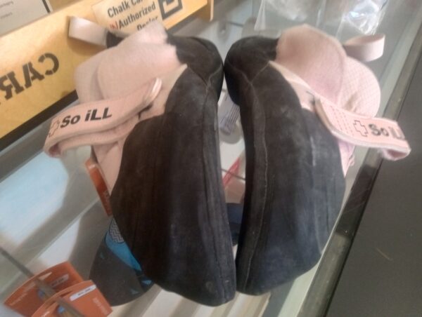 SoiLL Free Range LV Pink size 10 – Used - Image 2