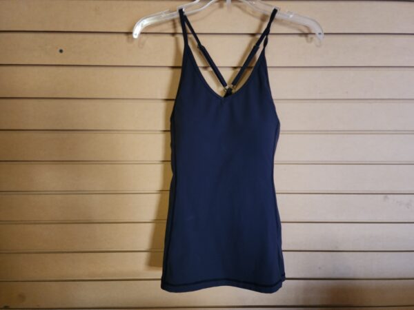 MOON Climbing Ladies Sports Top size Small - Image 2